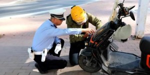 头盔不戴？音响乱装？冰城公安出手了！