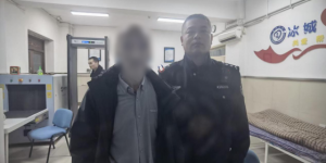 巡逻途中伸援手 暖心救助解民忧