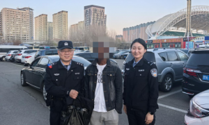 南岗新春派出所“双语警务”连破涉外求助暖心服务彰显冰城国际温度