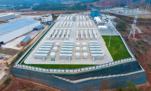 为我国首个大型锂钠混合储能站保驾护航 鼎和为大型“充电宝”提供保险解决方案